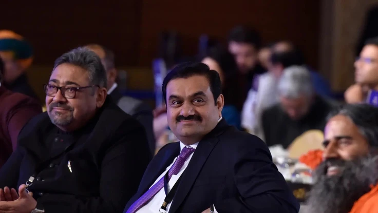 Ai là người đã chiếm vị trí giàu thứ 2 thế giới của Jeff Bezos?