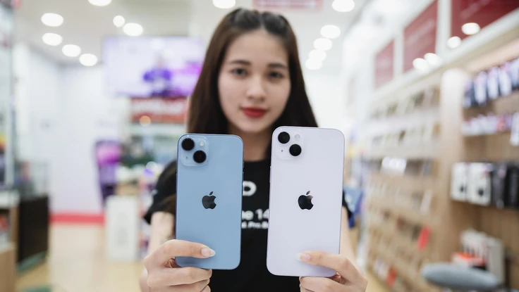 5 mẫu iPhone giảm giá mạnh dịp Giáng sinh