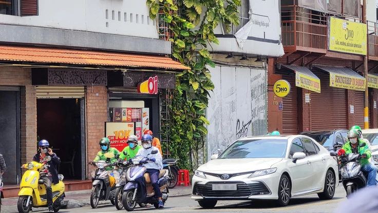 Vì sao nhiệt độ thực tế thường cao hơn nhiệt độ trên ứng dụng thời tiết?