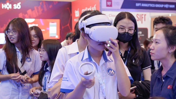 Giới trẻ là động lực thúc đẩy chuyển đổi số