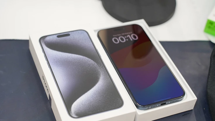 Cùng giá tiền, nên mua iPhone 14 Pro Max hay iPhone 15 Pro?