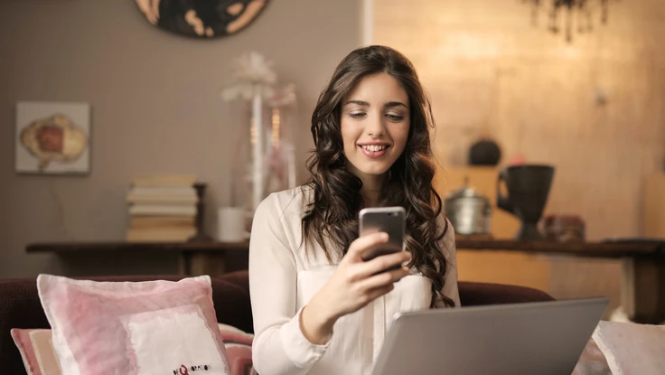 Chuyên gia hướng dẫn cách mua sắm an toàn dịp cuối năm