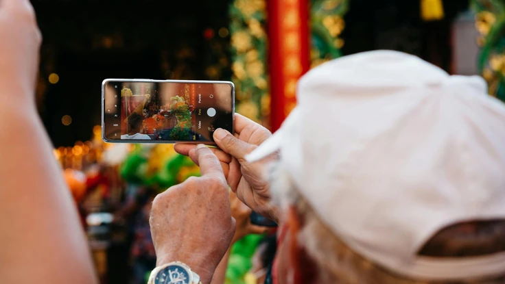 Trung tâm Livestream với siêu thị online bán hàng bằng người ảo AI