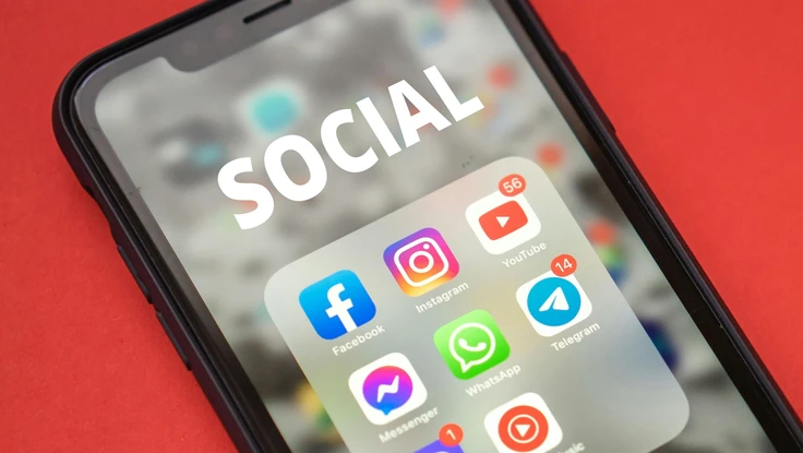 Tin công nghệ 17-3: Điều gì xảy ra khi bạn nhấp vào liên kết lừa đảo trên Messenger?