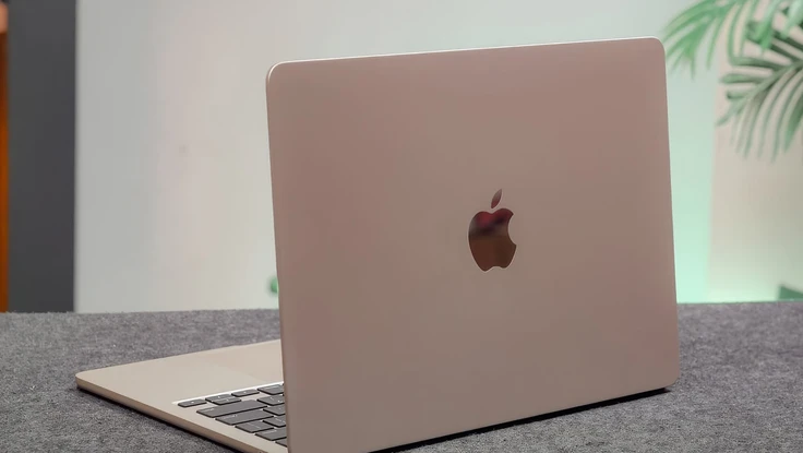 MacBook Air M3 có đáng mua không, và những model nào không nên mua?