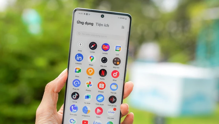 Khoảng 10 triệu đồng nên mua điện thoại gì?