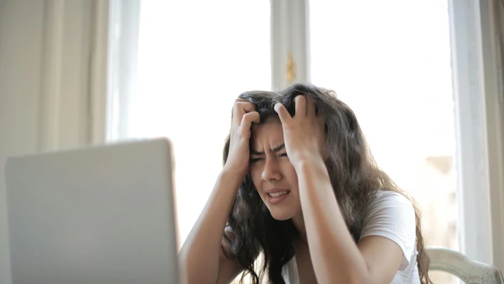 4 điều phiền phức nhất khi sử dụng máy tính Windows 