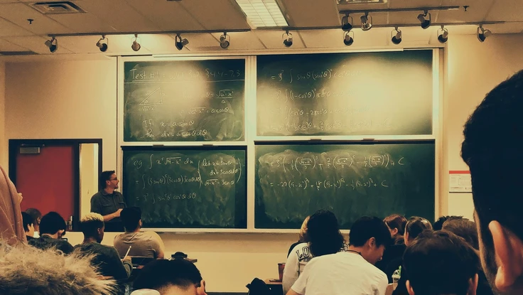 Học sinh sử dụng ChatGPT ảnh hưởng ra sao đến kết quả học tập? 