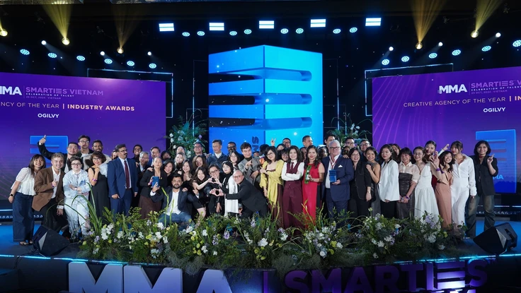 Đặt xe qua livestream, dùng AI để tiếp thị... những giải pháp mới trong kinh doanh