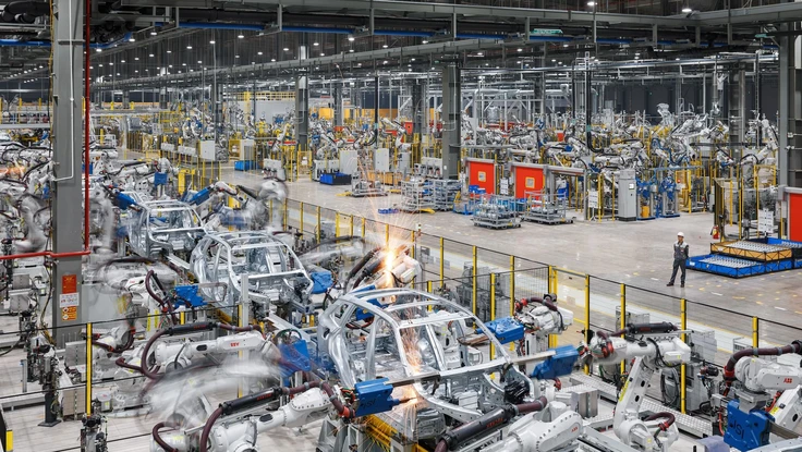 Vingroup lập công ty 1.000 tỉ để phát triển người máy