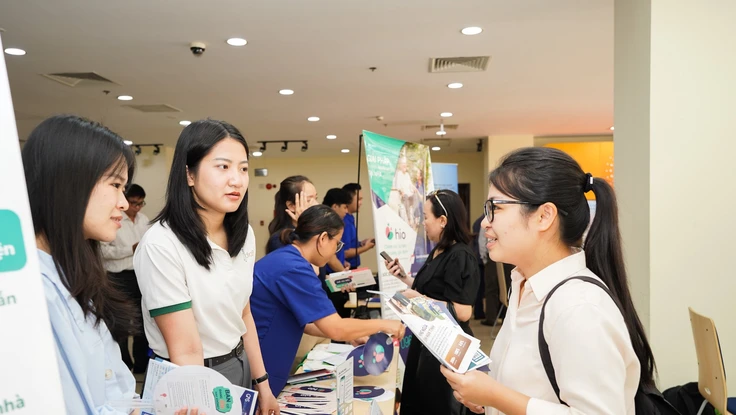 Ứng dụng công nghệ trong việc chăm sóc sức khỏe người cao tuổi