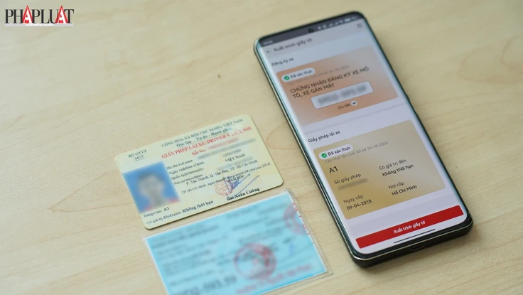 Không mang theo GPLX bản cứng, nếu vi phạm giao thông, có bị tạm giữ giấy tờ trên ứng dụng VNeID không? 