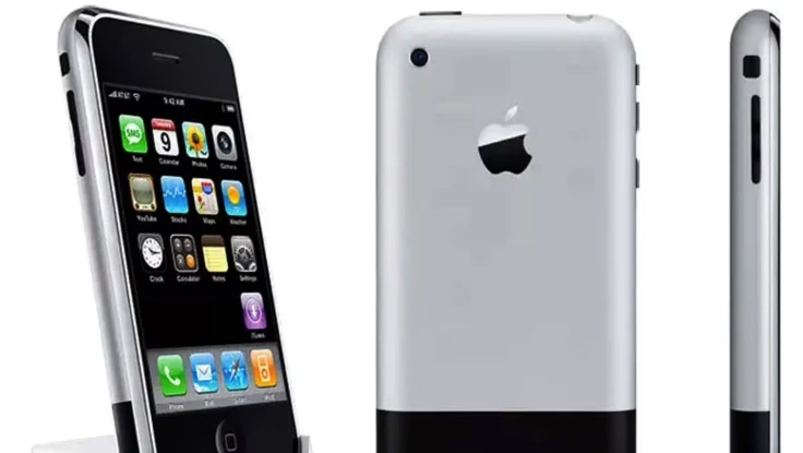 Cách đây 18 năm, sự ra đời của sản phẩm này đã làm thay đổi cả thế giới