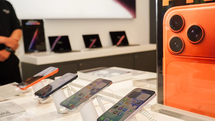 iPhone cũ giảm giá mạnh sau khi iPhone 17 ra mắt