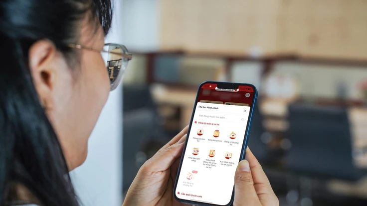 Cách làm giấy xác nhận thông tin cư trú trên ứng dụng VNeID ngay tại nhà