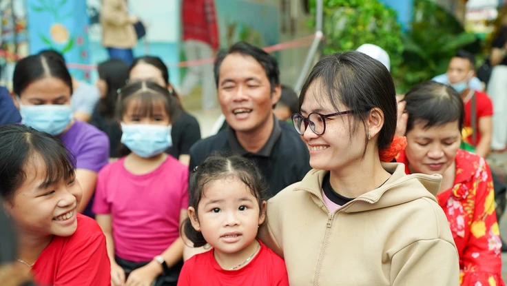 Tin công nghệ 14-2: Gần 500 vé xe được trao cho người lao động về quê đón Tết