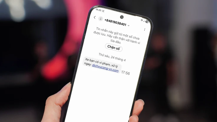 Nhận được tin nhắn phạt nguội kiểu này, người dùng nên xóa ngay để tránh mất tiền