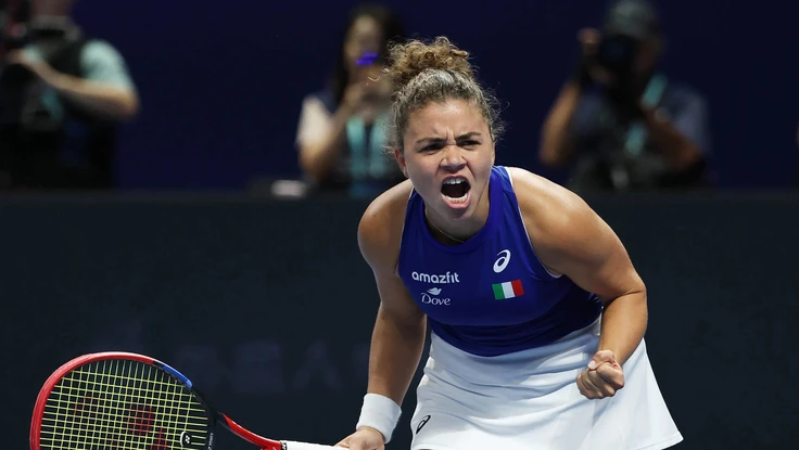 Tuyển Ý ngược dòng đánh bại Trung Quốc