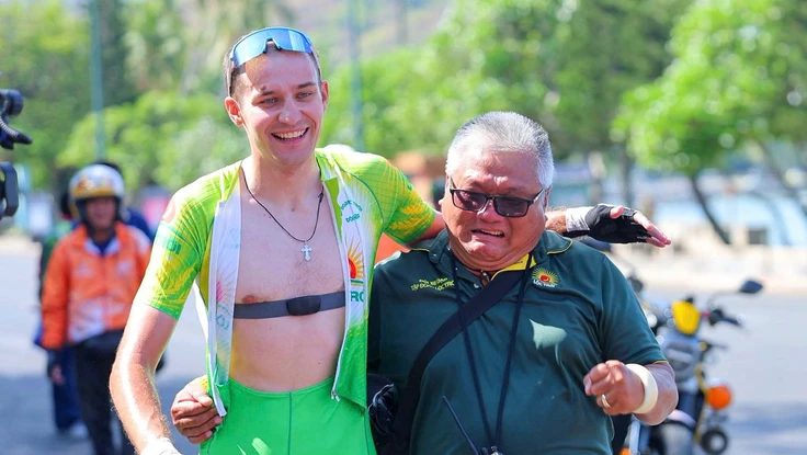 Ngoại binh Sergei Kulikov vô đối ở chặng đua cá nhân tính giờ