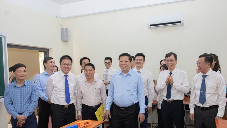 Trường ĐH Giao thông vận tải TP.HCM giảm 13 đầu mối, giải thể 45 bộ môn