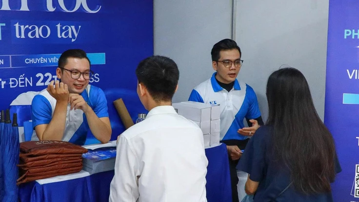Bất ngờ kết quả đánh giá của gần 150 doanh nghiệp về sinh viên Trường ĐH Luật TP.HCM
