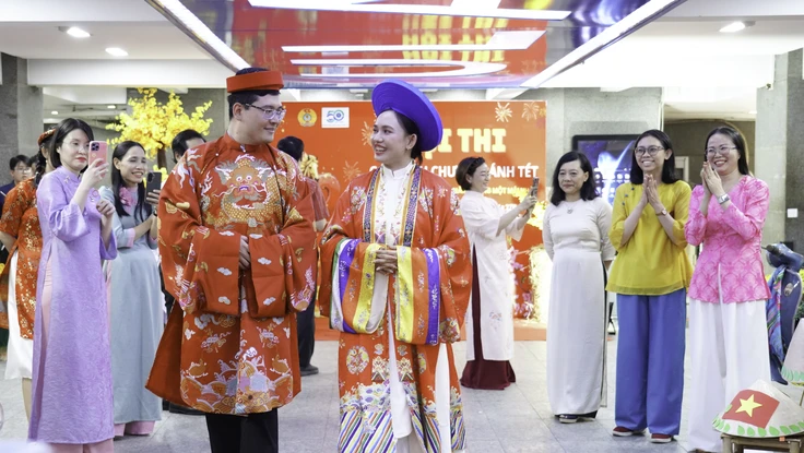 Trường ĐH Luật TP.HCM tăng thưởng tết cho gần 500 giảng viên, người lao động