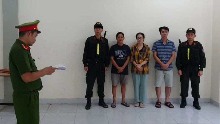 Đường dây sản xuất 3.000 hộp chất diệt tủy trong nha khoa từ thạch tín cực độc