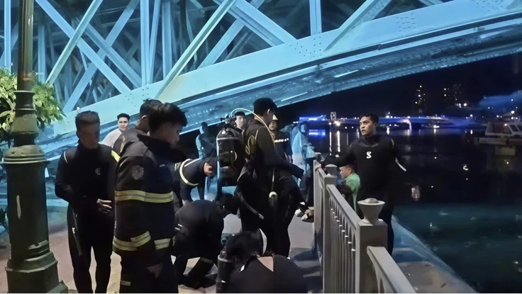 Tìm thấy thi thể hai thiếu niên đuối nước dưới kênh Tàu Hủ