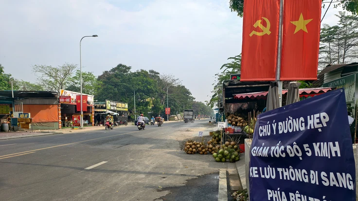 Dân bất an vì đoạn đường 100 m 'bỏ quên' tại Khu dân cư Vĩnh Lộc