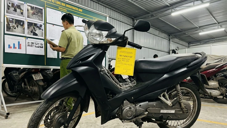 Công an TP.HCM phát thông báo tìm chủ 2 xe máy hiệu Nouvo