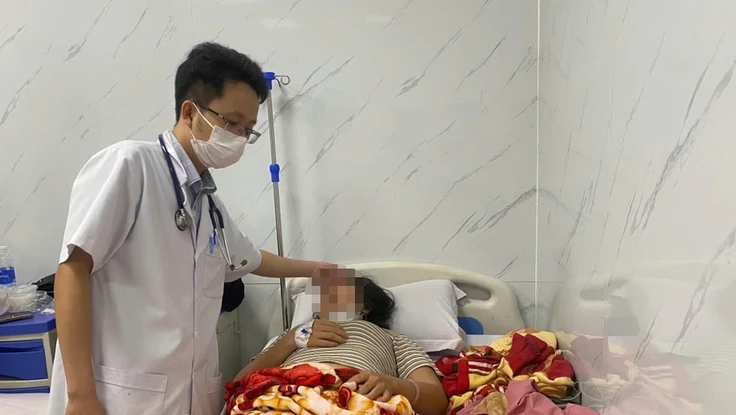 Tạm dừng hoạt động cơ sở bánh mì nghi gây ngộ độc ở Quảng Ngãi