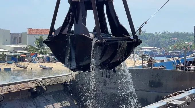 Quảng Ngãi công bố 3 khu vực nhận chìm được 9,2 triệu m³chất nạo vét ở biển