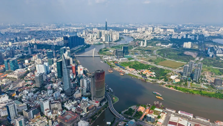 Bàn về thẩm quyền và cơ chế chọn luật áp dụng tại Tòa án chuyên biệt