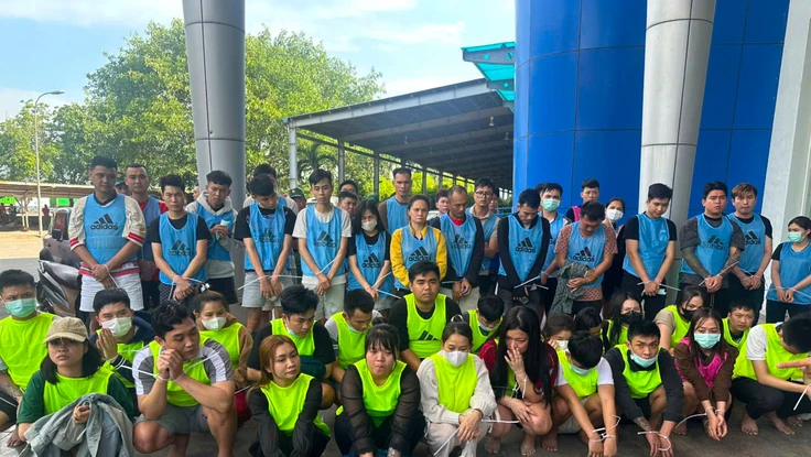 56 người Việt nghi tổ chức rửa tiền, đánh bạc ở Lào bị đưa về nước xử lý