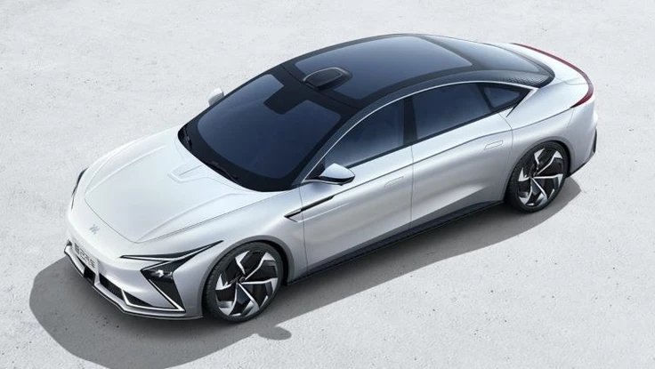 Alibaba sản xuất ô tô điện hạng sang