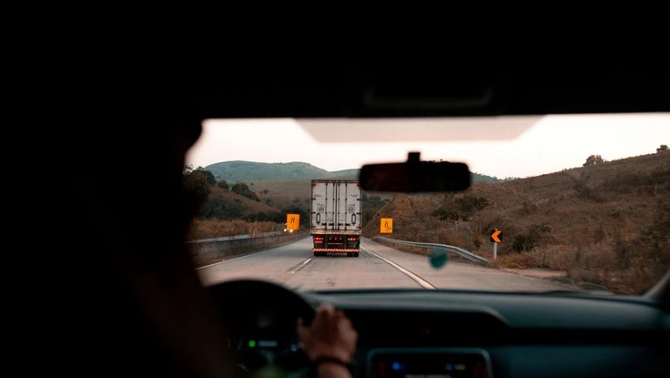 Giá xăng tăng, lái xe theo cách này sẽ siêu tiết kiệm xăng