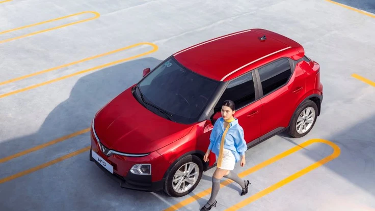 Giá năng lượng biến động đẩy nhu cầu ô tô điện tăng cao 