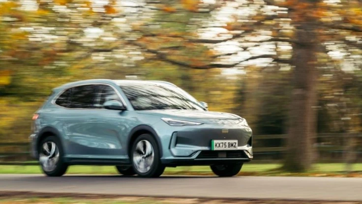 Chiếc ô tô này chạy được 500 km mà không tốn giọt xăng nào