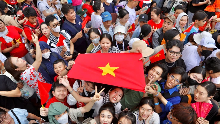 Thống nhất đất nước, đoàn kết một lòng vì lợi ích cả dân tộc