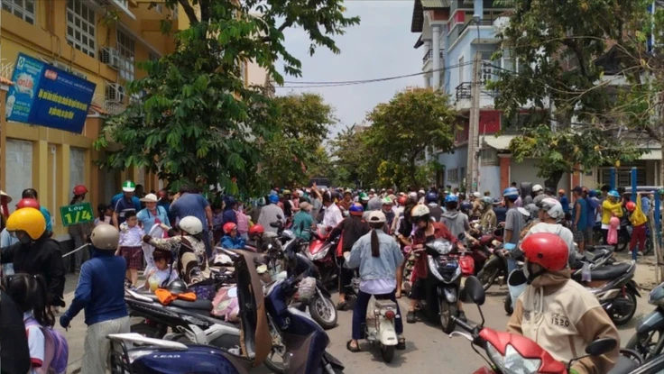 Vụ 25 ca nghi ngộ độc thực phẩm: Trường dừng bán trú, học trực tiếp 1 buổi sáng