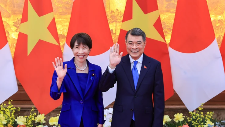 Thủ tướng Lê Minh Hưng chủ trì lễ đón chính thức Thủ tướng Nhật Bản Takaichi Sanae