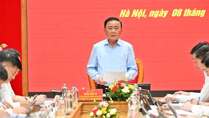 Thường trực Ban Bí thư: Tiếp tục rà soát bộ máy, nhiệm vụ của Đảng bộ VTV, VOV, TTXVN và hai Viện hàn lâm