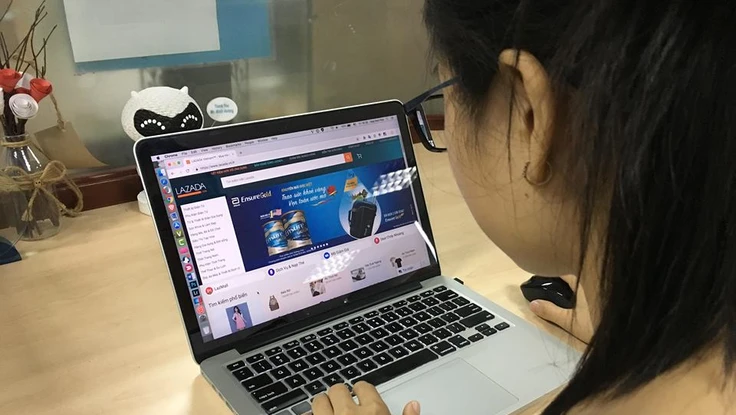 Những rủi ro tiềm ẩn khi mua hàng qua các trang mạng xã hội