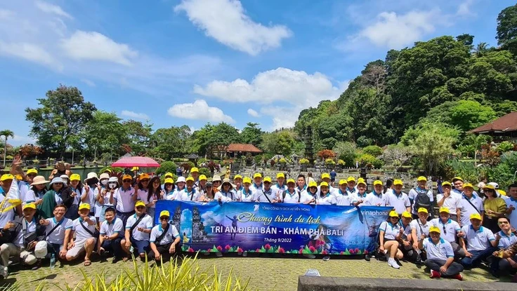 VinaPhone tri ân điểm bán xuất sắc trên toàn quốc