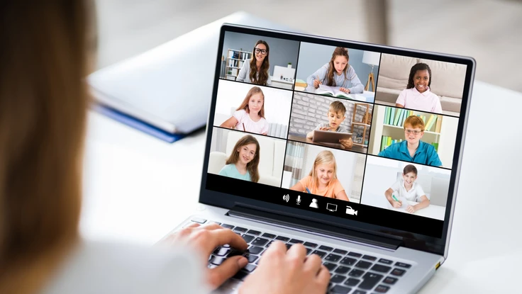 Giải pháp họp trực tuyến thế hệ mới Mobifone Meet