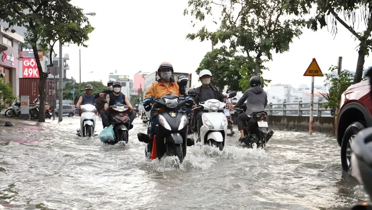 Năm tới, TP.HCM giải bài toán chống ngập ra sao?