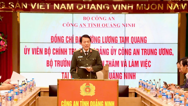 Đại tướng Lương Tam Quang làm việc với Công an tỉnh Quảng Ninh