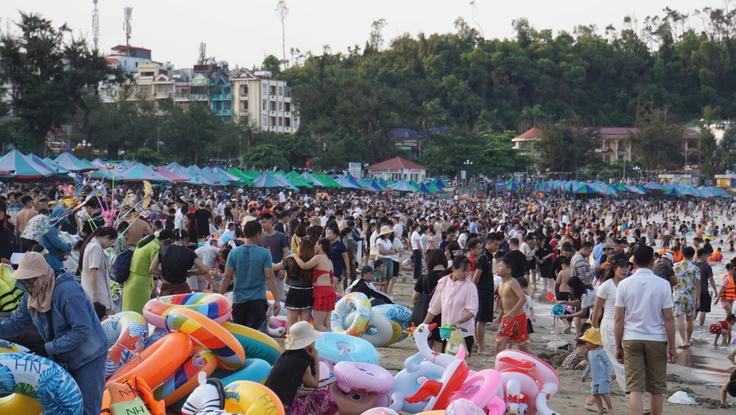 Du lịch Quảng Ninh, Hải Phòng bội thu dịp nghỉ lễ