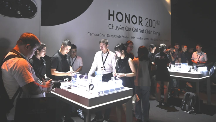 Xuất hiện dòng điện thoại ứng dụng AI vào chụp ảnh chân dung