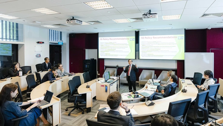 Chần chừ với 5G, ASEAN nguy cơ tụt lại sau Ấn Độ, Trung Quốc